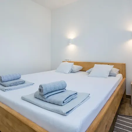 Apartman Pejakovic 3 By Interhome *
