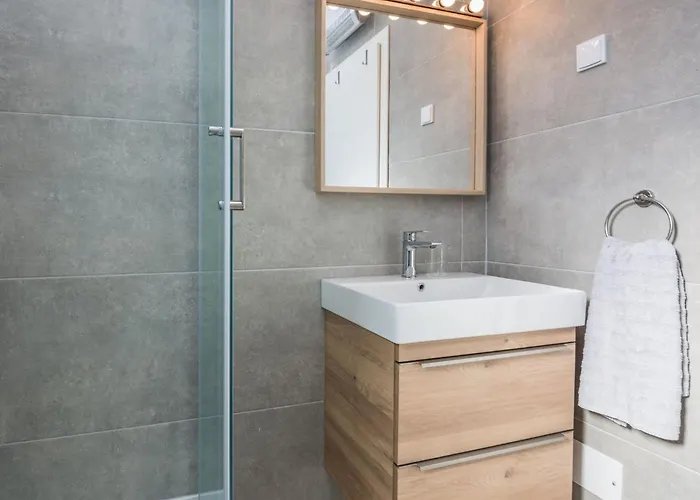 Pejakovic 3 By Interhome Appartement *